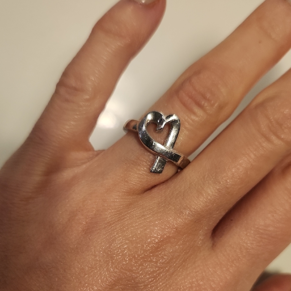 Tiffany & Co. Paloma Picasso Silver Heart Ring size 5.5